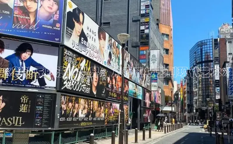 《剃头匠的漫画世界：从手工技艺到现代艺术》